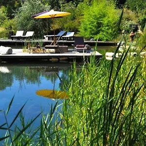 ** Hotel Le Paradou Francia