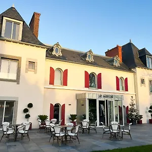 Le Manoir Du Roselier Hotel